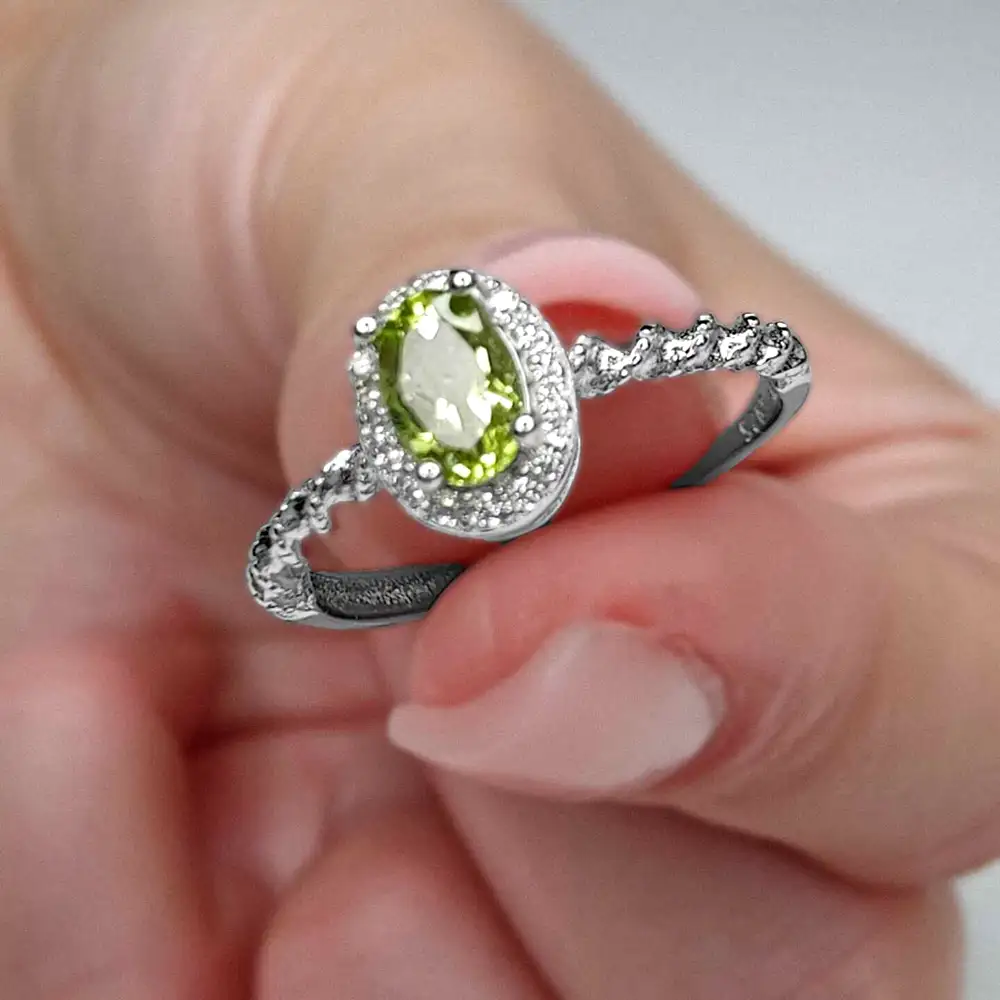Inel piatra Peridot