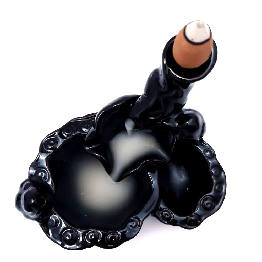 Fantana fum backflow Trifoi