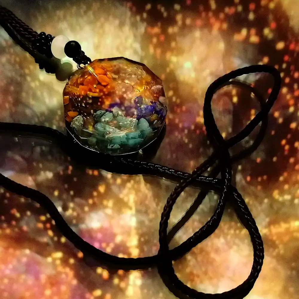 Colier 7 chakre cu semnul sacru Om