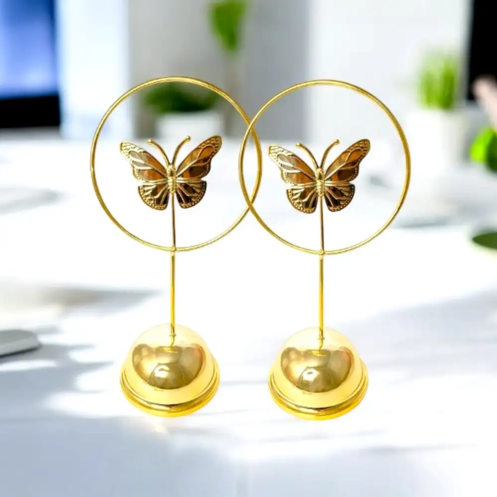 Decorațiune cu fluture