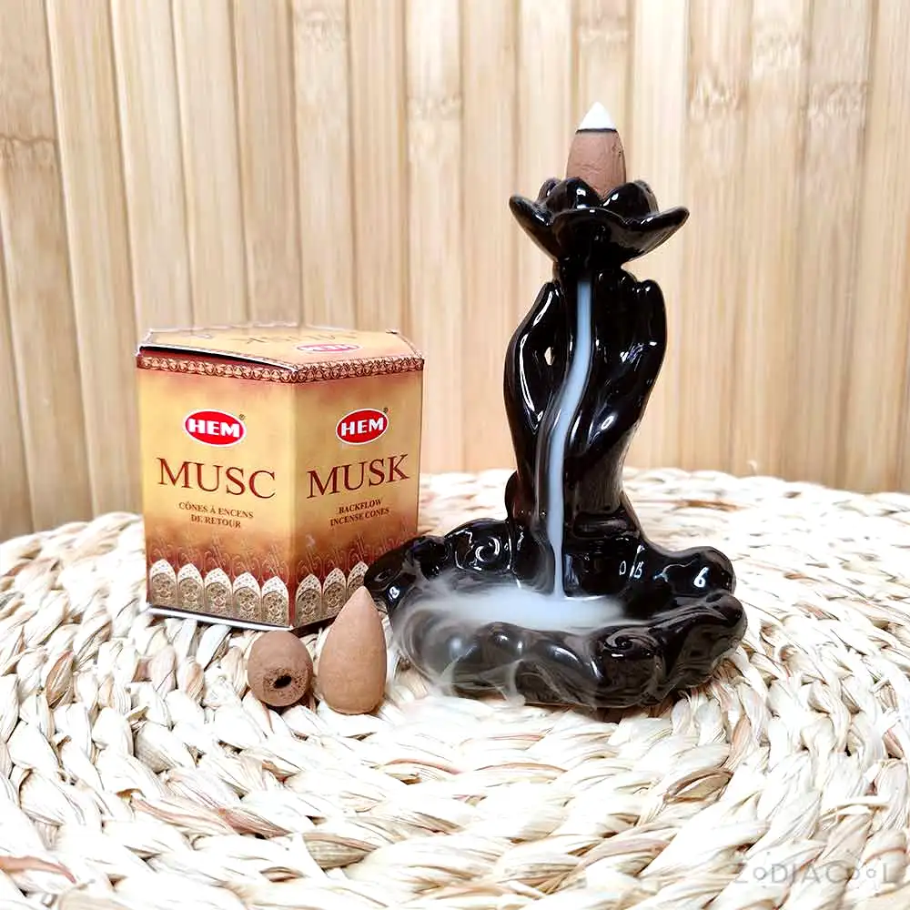 Conuri backflow parfumate Mosc 40 buc