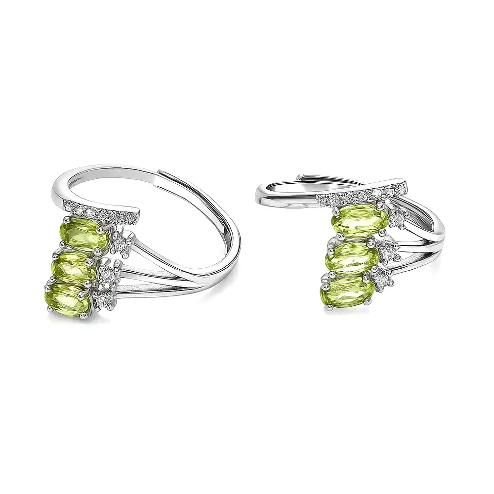 Inel 3 pietre Peridot