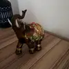 Elefant cu trompa in sus, statueta pentru