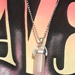 Pandantiv Cuartz Roz, piatra iubirii in set cu lantisor otel inoxidabil, cristal natural hexagonal 34 mm dublu varf