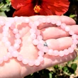 Set Bratara Cuart roz cu felicitare personalizata, pietre semipretioase rotunde elastica
