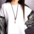 Talisman norocos pagoda, colier cu bijuterie feng shui protectie ghinion, argintiu si snur negru