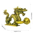 Dragonul norocos feng shui cu perla nemuririi pentru bogatie, statueta auriu