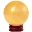 Sfera Citrin, piatra de purificare si generare energie, sfere de cristal 5-6 cm suport lemn