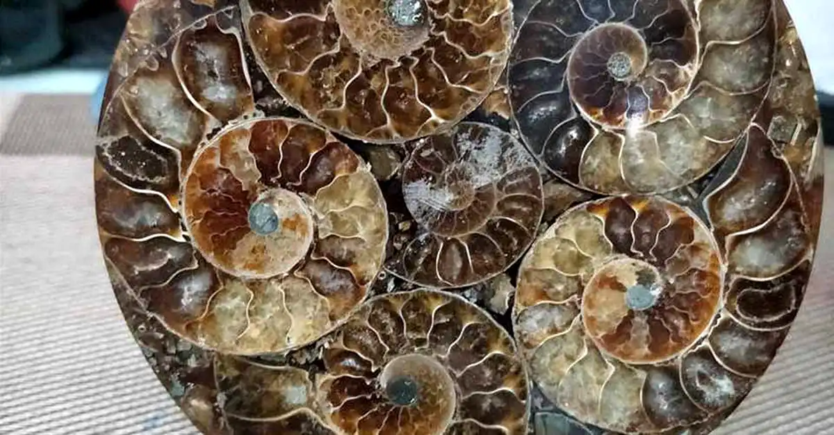 Feng Shui la birou – Descoperă cele mai bune 5 cristale aducătoare de noroc