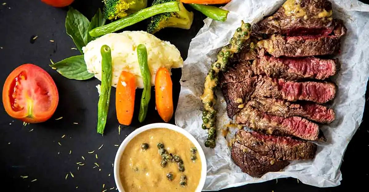 Pregătește cel mai bun cotlet de porc și asezonează-l cu miere și usturoi