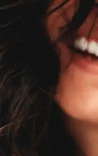 Albirea dintilor. 3 metode eficiente prin care iti poti albi dintii acasa