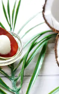 Arome dulci de la fructe exotice, beneficiile uleiurilor de aromaterapie