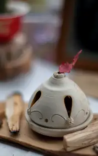 Arome orientale de lemn, aromaterapie pentru dragoste și beneficii pentru creșterea stimei de sine