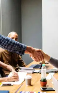 Bani sau dragoste? Ce alegi în funcție de zodie?