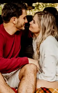 Cu cine te potrivești în pat? Femeia Balanță și bărbații zodii de Foc