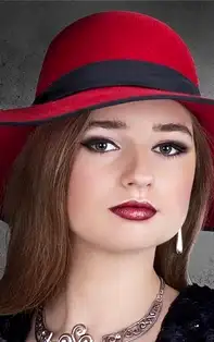 Cu ce sa te imbraci in luna Aprilie 2020, pentru a favoriza relatiile romanice