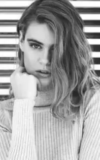 Ești îndrăgostit de o femeie PEȘTI? Iată cum o poți cuceri iremediabil!