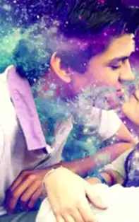 Ce culoare să porți în luna IUNIE ca să atragi dragostea, în funcție de zodie