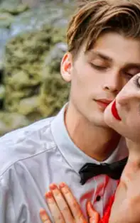 Poveștile de dragoste ale zodiilor. Află dacă te iubește în funcție de zodie