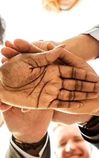 Ce linii din palmă anunță situații neplăcute și dificultate emoțională în viață