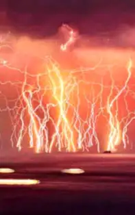 Eclipsa din 13 Iulie 2018: despărțiri, fenomene meteo stranii, revolte 