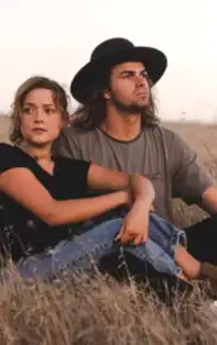 4 indicii clare că partenerul tău nu e atât de îndrăgostit pe cât spune