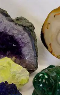 Numerologie și rocile norocului – cele 5 pietre care atrag dragostea