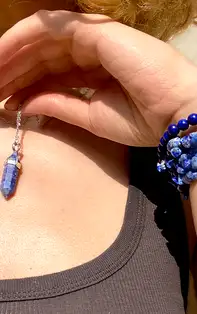 Semnificația și proprietățile miraculoase ale pietrei Lapis Lazuli