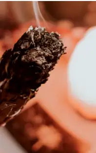 5 metode eficiente de purificare a casei: Sfaturi pentru a îndepărta energia negativă