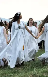 Tradiții în cea mai cunoscută noapte de magie a verii, a Sânzienelor