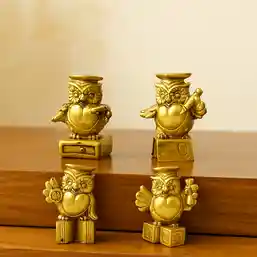 4 Bufnițe înțelepte pentru succes profesional și studiu