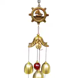 Clopoței de vânt din metal și lemn