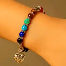 Brățară pietre de vindecare 7 chakre și inimă gravată