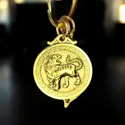 Breloc zodia Tigru cu Wu Lou