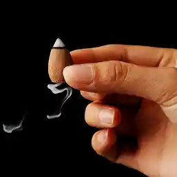 Conuri backflow parfumate Sandal Wood efect cascada