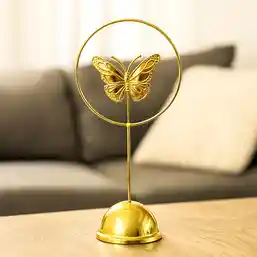 Decorațiune cu fluture