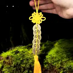 Nod mistic galben cu 6 monede chinezesti