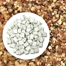 Tamaie naturala parfumata din mir si ambra