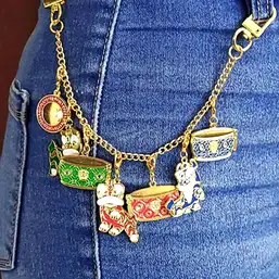 Imagine Charmuri Trei Lei