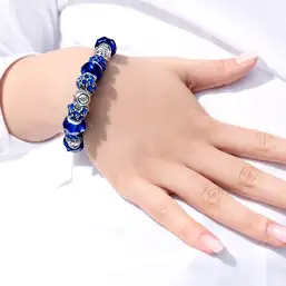 Imagine Bratara zodia Capricorn tip Pandora suflată cu argint cu strasuri montate în charmuri