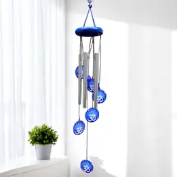 Imagine Clopotei de vant cu tuburi sonore si simbolul ohm