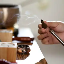 Imagine Conuri parfumate Canabis