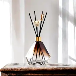 Imagine Odorizant camera ulei esential floral și fructat