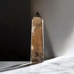 Imagine Obelisc cristal fumuriu Smoky Cuart
