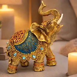 Elefant cu trompa in sus