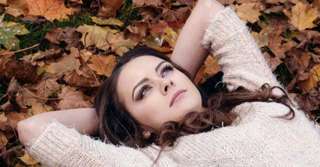 Ești îndrăgostit de o femeie SCORPION? Iată cum o poți cuceri iremediabil!