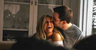 Imagine  Știai că te iubește în secret? Iată 6 semne care dau orice bărbat de gol!