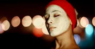 Imagine  Cremă antirid făcută în casă – efect comparabil cu cel al injecțiilor cu acid hialuronic!