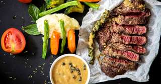 Imagine  Pregătește cel mai bun cotlet de porc și asezonează-l cu miere și usturoi