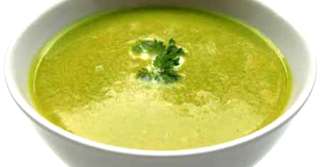 Imagine  Energie și sănătate în farfurie – supă cu migdale, semințe de chia și apă de cocos